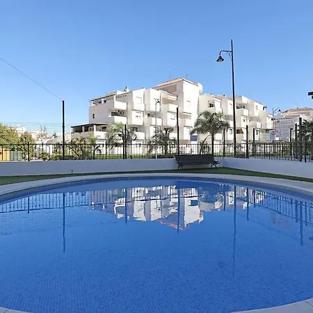 شقة Lovely 2 Bedroom 400m From Port إِستيبونا
